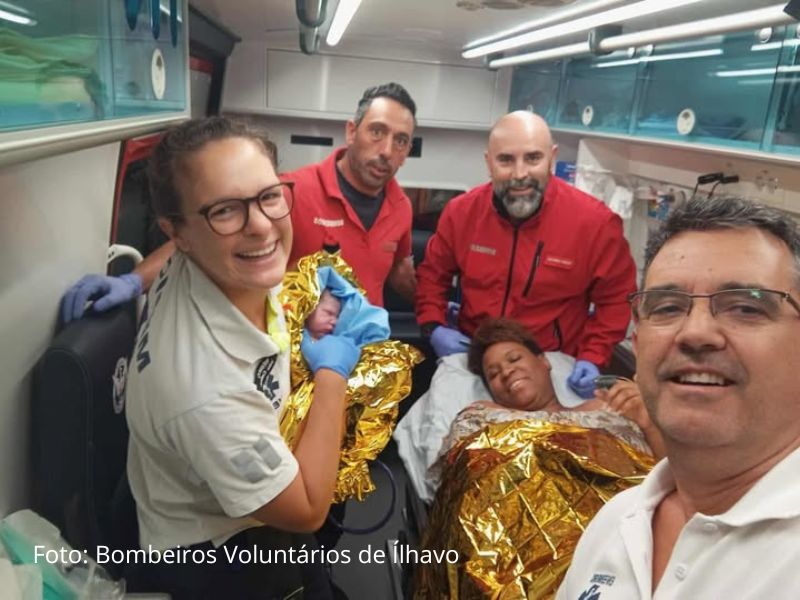 Ílhavo: Bebé nasce em ambulância a caminho de maternidade em Coimbra