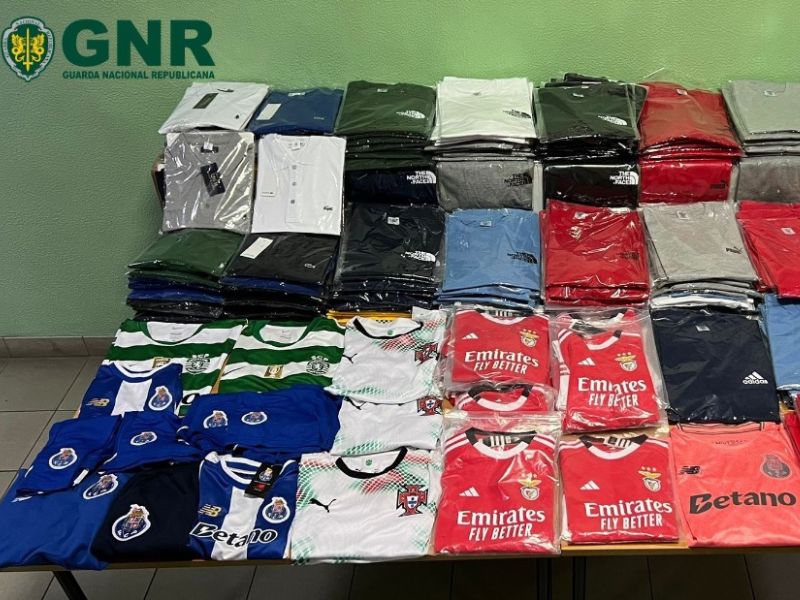 Seputagenário detido em Águeda por venda de material contrafeito