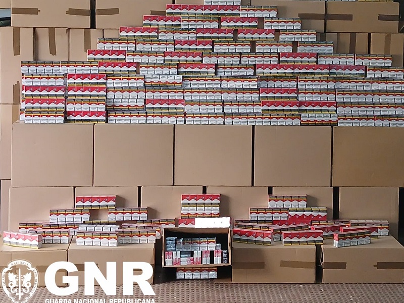 Santa Maria da Feira – GNR apreende 1 500 000 cigarros